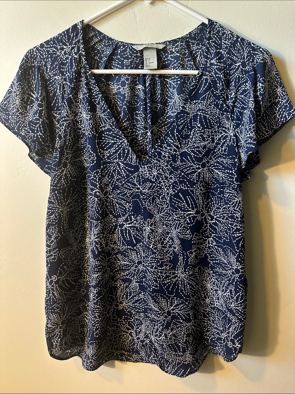 H&M Navy and White Floral V-Neck Blouse